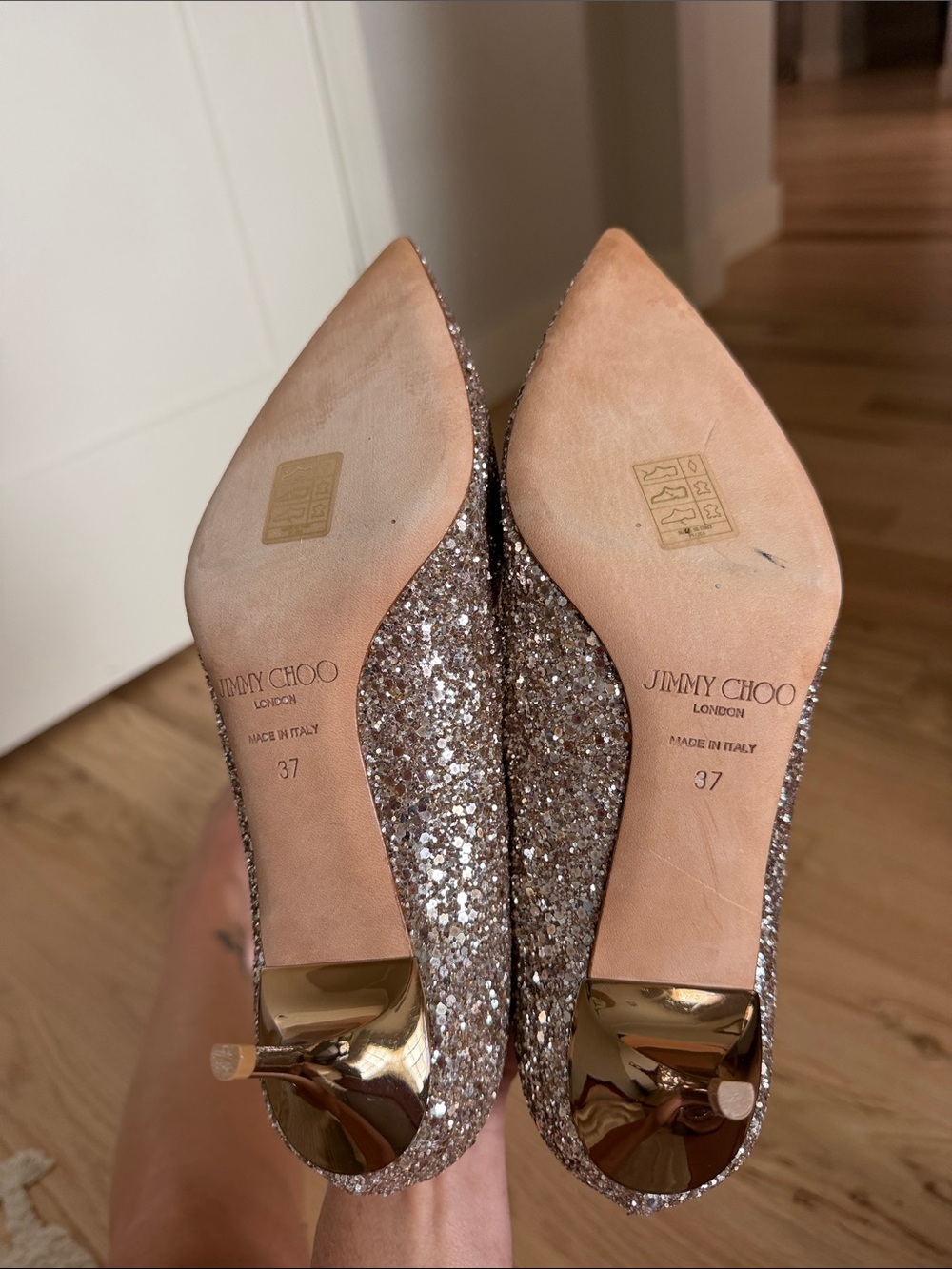 Jimmy Choo- Aza Glittery Leather Pump - Picture 3 of 4